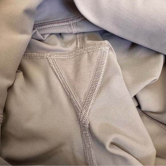 Special Edition Lululemon Align High-Rise Pant 25" *Scallop - Picture 7 of 7